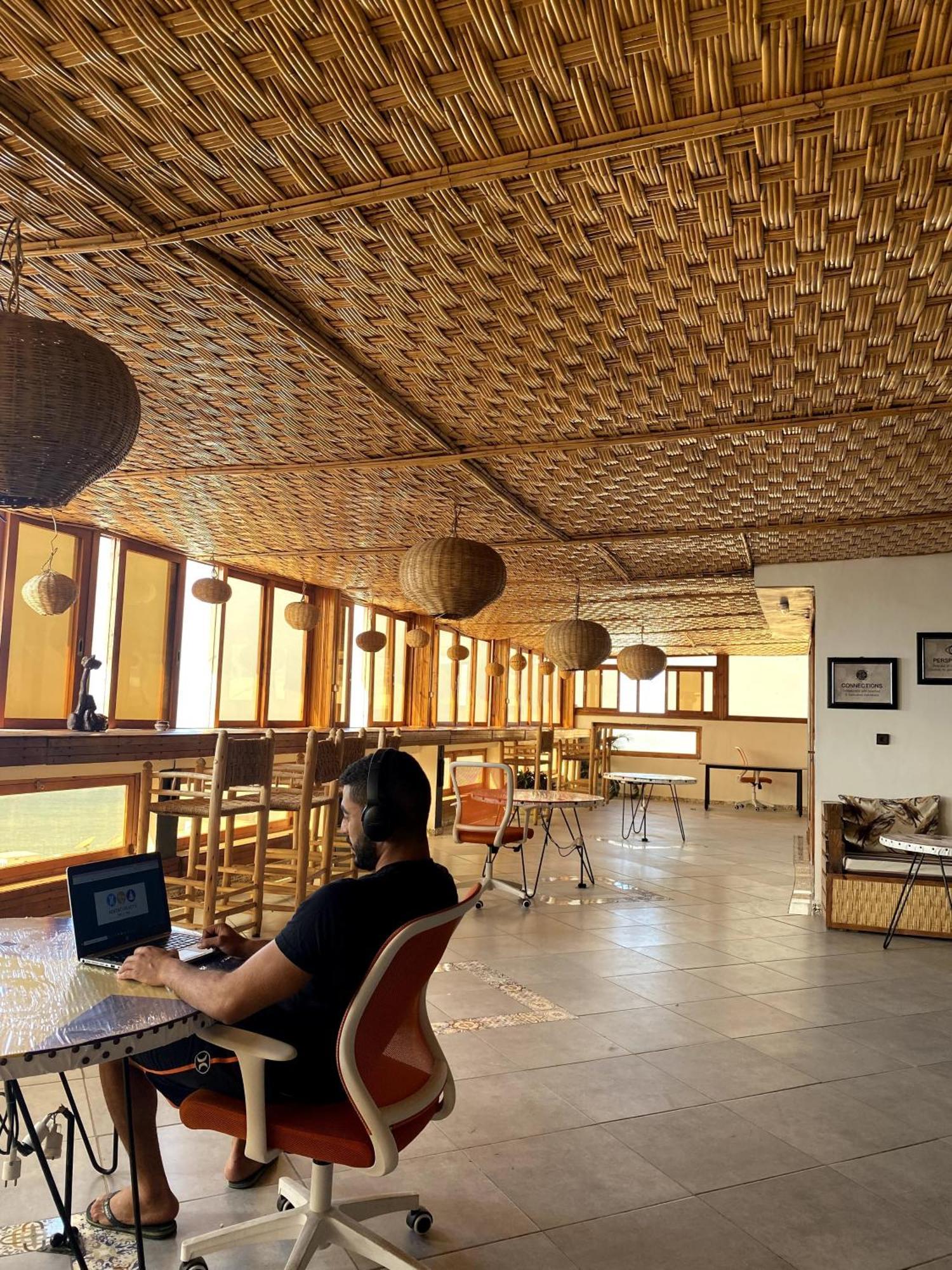 Adventurekeys Surf Yoga Cowork Bed & Breakfast Тагазут Екстериор снимка